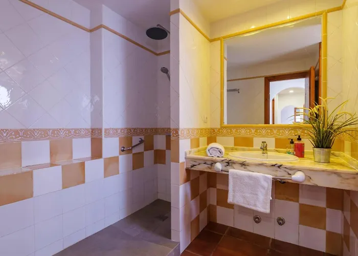 Villa Silvia I By Corralejo